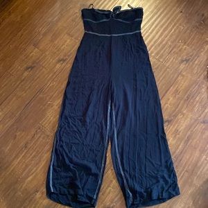 Forever 21 Contemporary Black‎ wide leg strapless jumpsuit Bow front XL